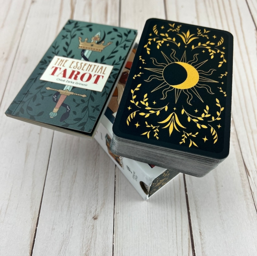 The Essential Tarot Cards | A 78-Card Deck with Guidebook - Picture 2 of 4